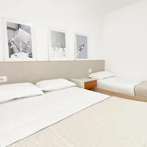 Promo Price September - By The Sea 1 Min From The Beach Apartament